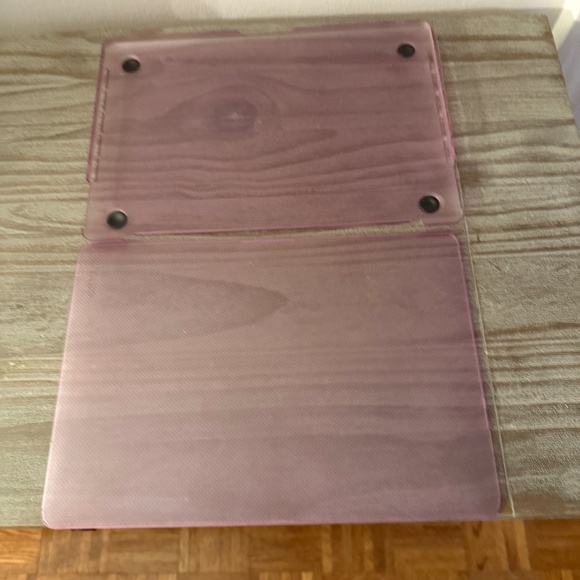 MacBook Pro 13" Intel 2020  2 COVER ACCESSORY BUNDLE - Picture 3 of 11